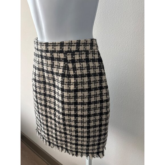 Preppy Tweed Plaid Skirt Large Mini Black & White Checkered Fringe Hem Classic - Picture 13 of 14